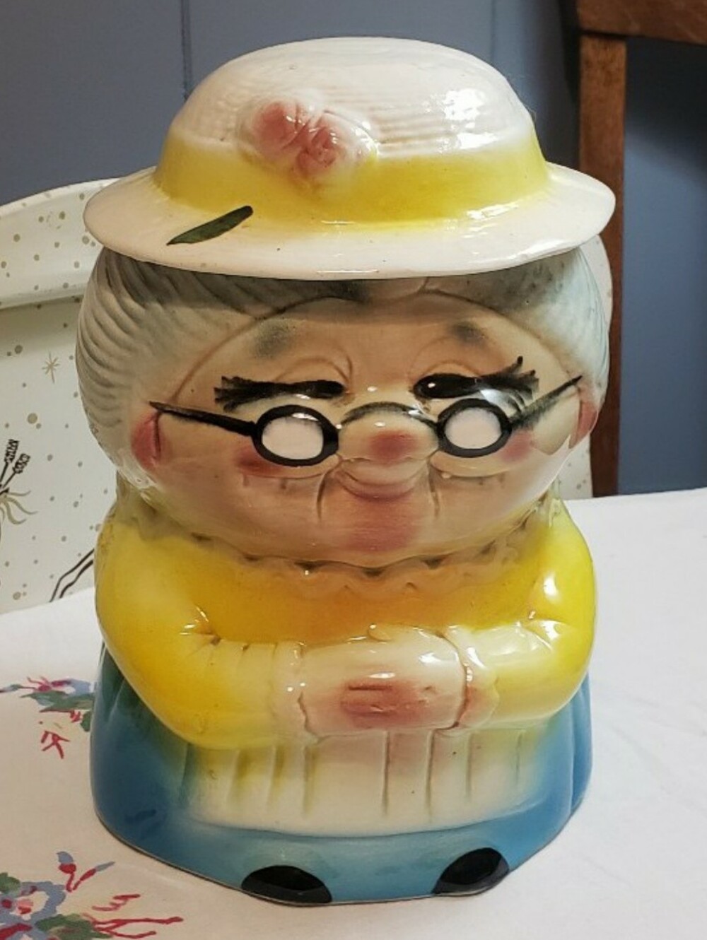 Vintage Mid-Century, 1950's-1960's, Grandma, Sweet Old Lady Cookie Jar